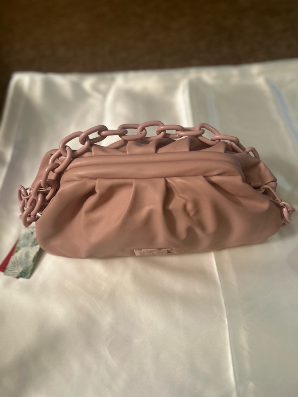 Badgley Mischka Pink Soft Chain-Handle Clutch 👝 Pouch Bag.
